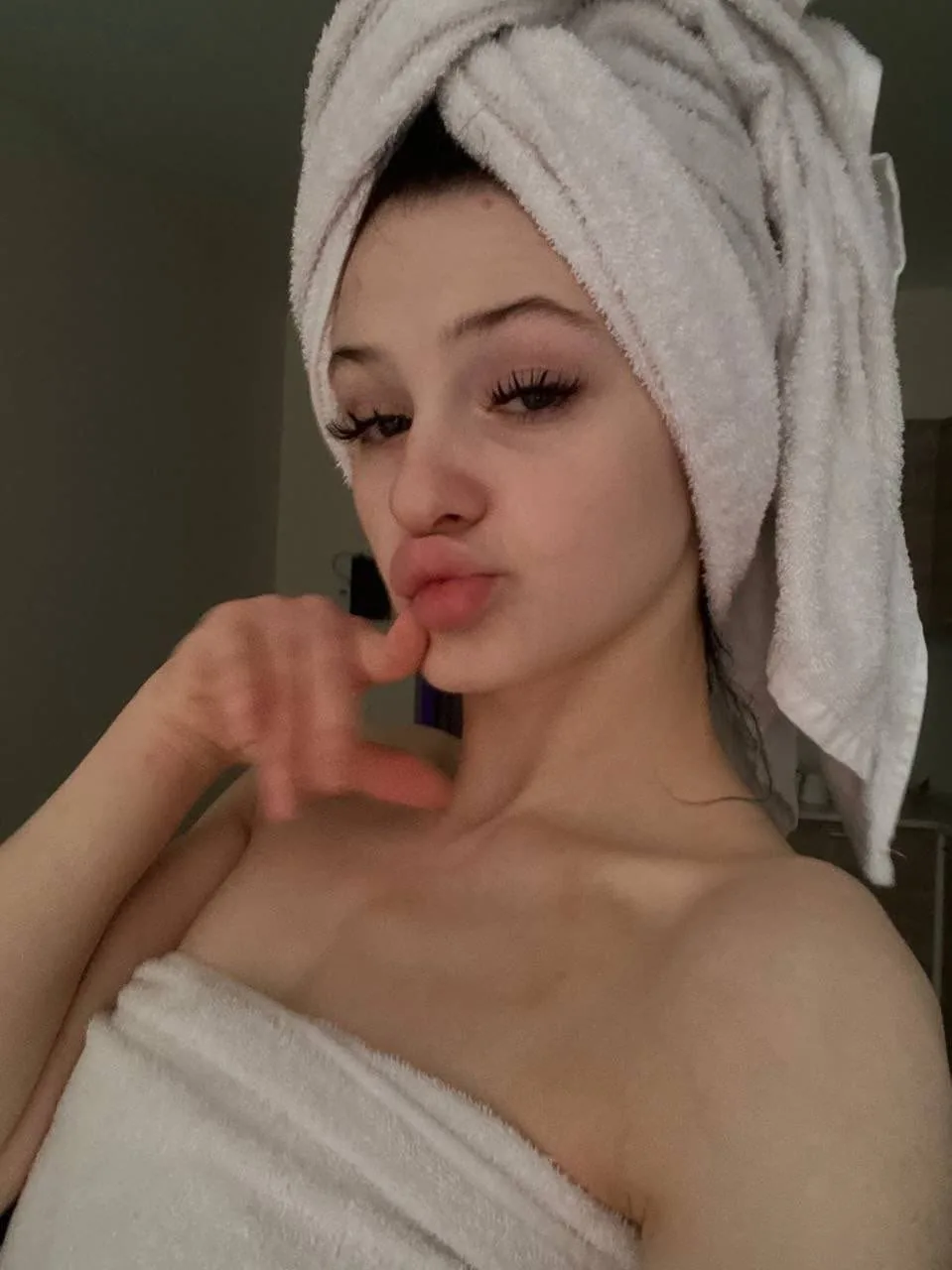 Leyla - Bakırköy Escort
