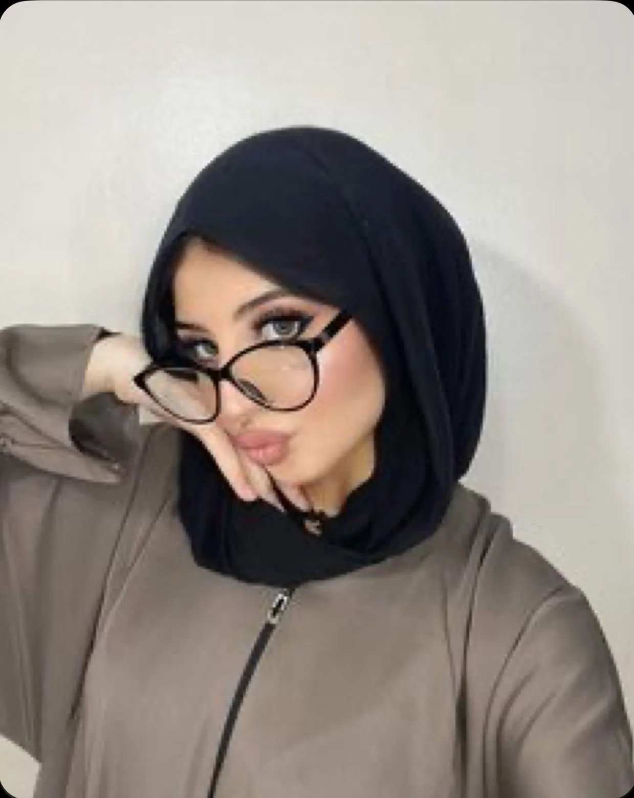 Acelya - Bakırköy Escort