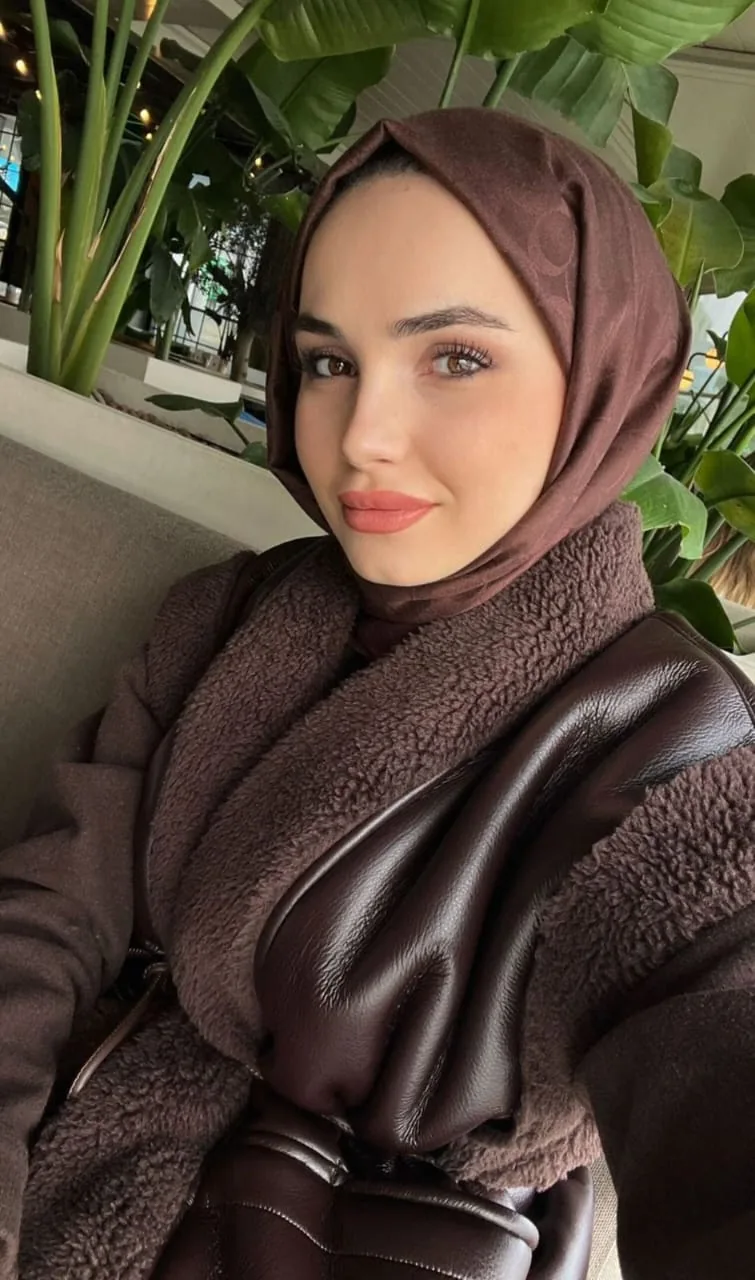 Çağla - Bakırköy Escort