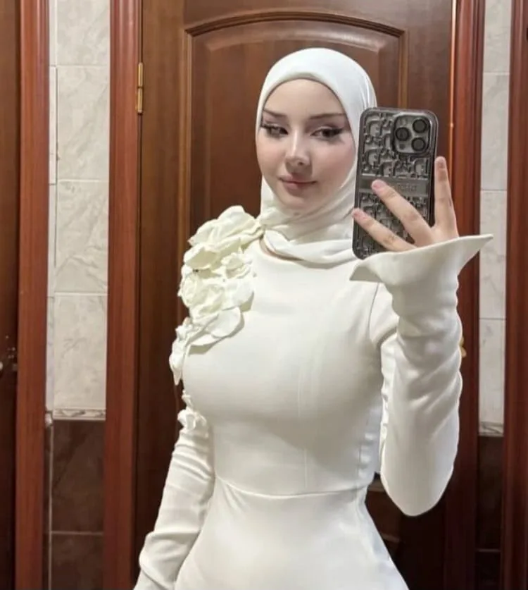 Defne - Bakırköy Escort