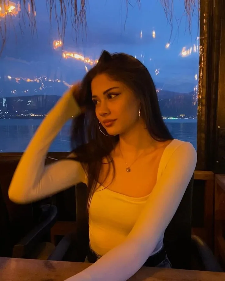 Selen - Bakırköy Escort